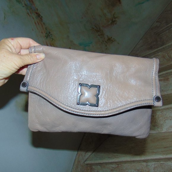 BCBG Max Azria Womens Genuine Leather Envelope Clutch Purse Mauve Lavender - Picture 9 of 11